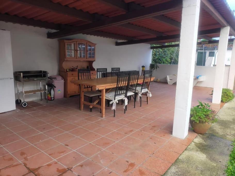 Amplia Casa Familiar Villa Pontevedra Exterior photo